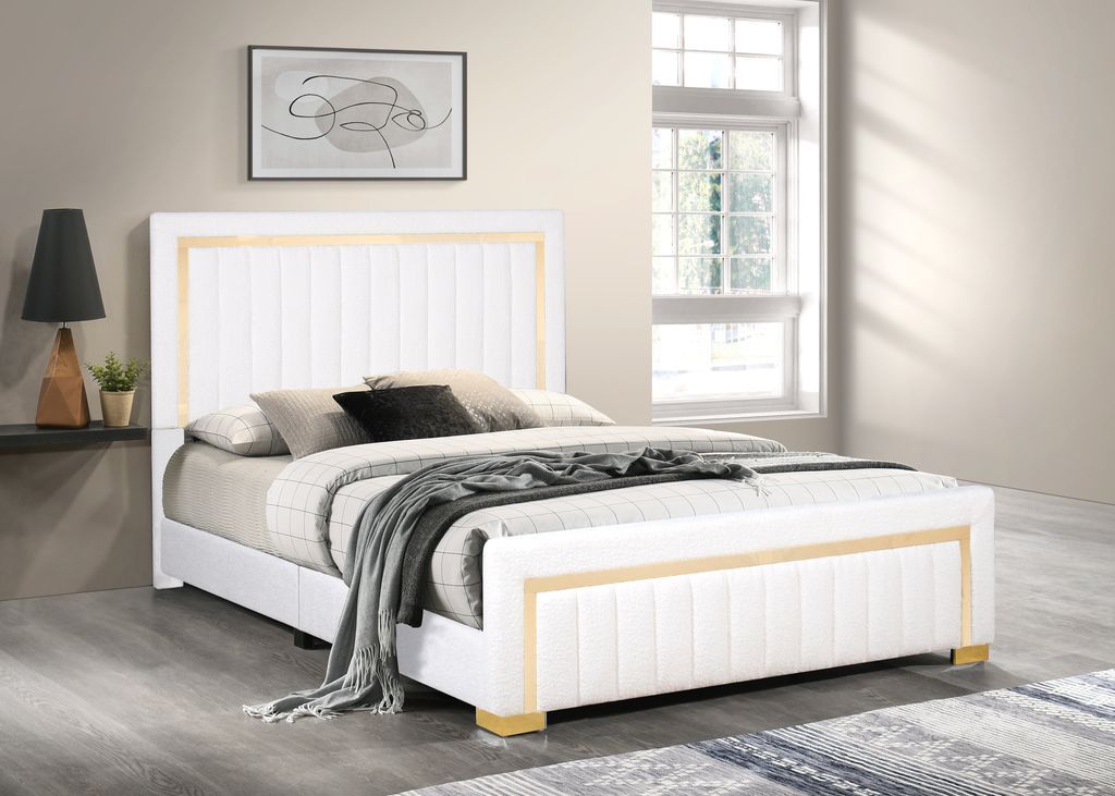 HH830 - Twin, Full, Queen, King Bed **NEW ARRIVAL**