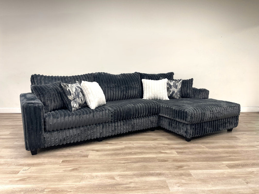 9500 - SECTIONAL