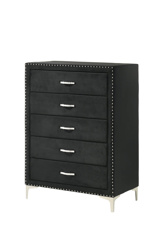 B9265 Lucinda Black Chest