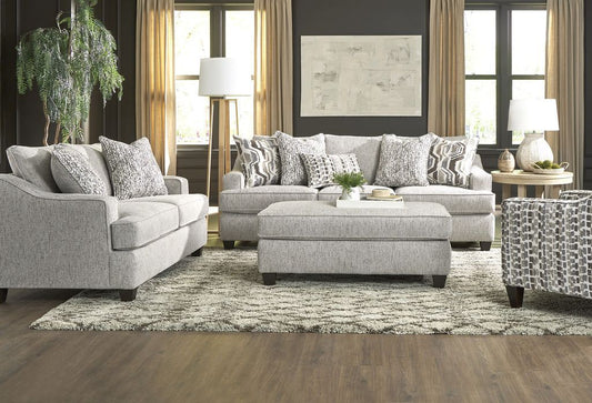 250 - Sofa & Loveseat Set