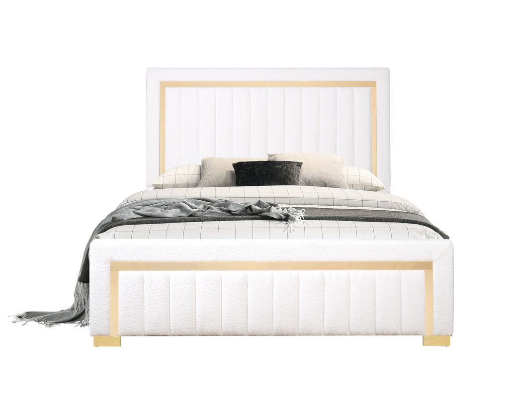 HH830 - Twin, Full, Queen, King Bed **NEW ARRIVAL**