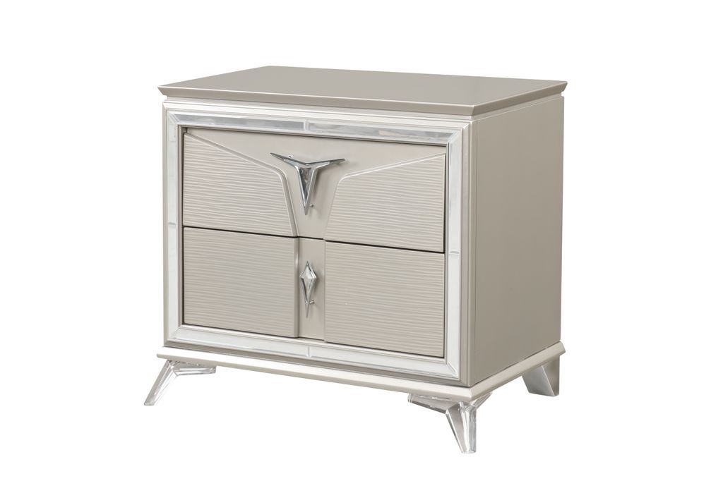 Master 4pc or 5pc Bedroom Set - Queen, King **NEW ARRIVAL**