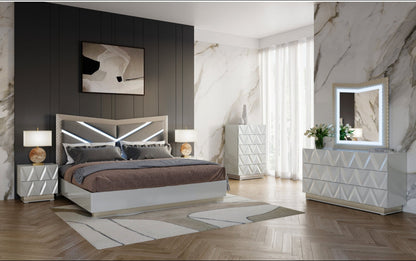B91 Vera Queen and King bedroom set