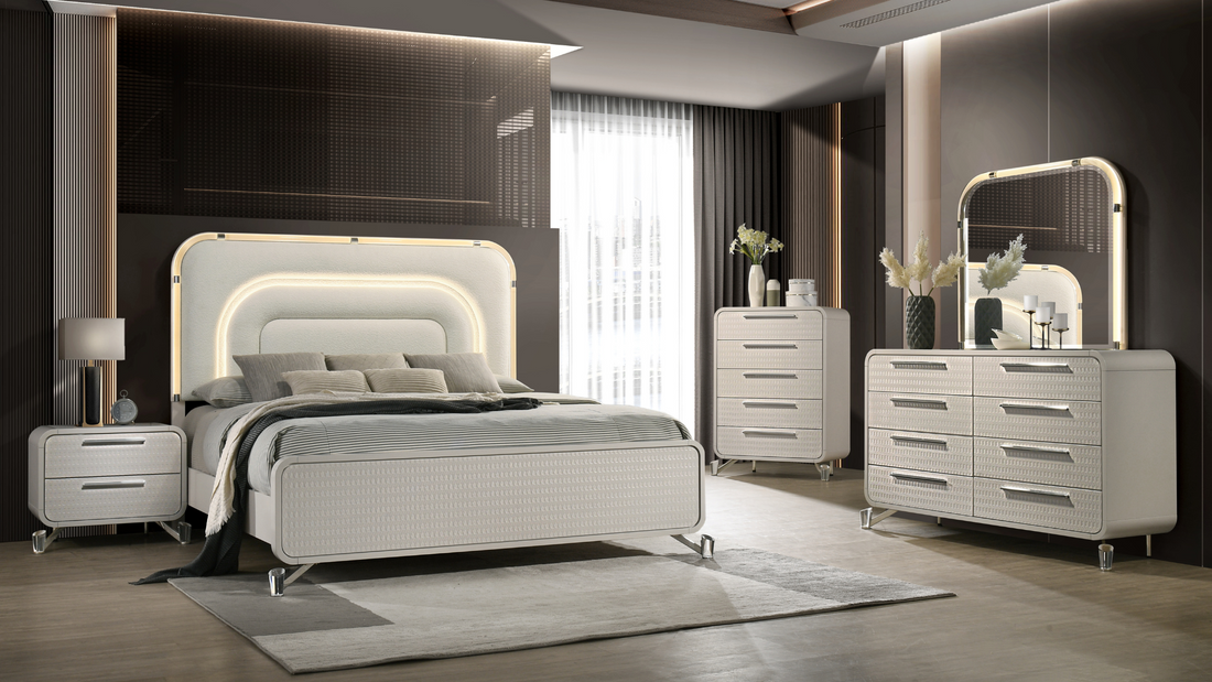 B6750 Delilah Queen and King bedroom set