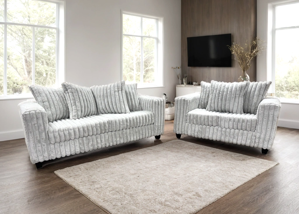 510 - Sofa and Loveseat Set