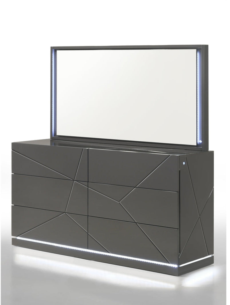 B86 Lily Queen and King bedroom set